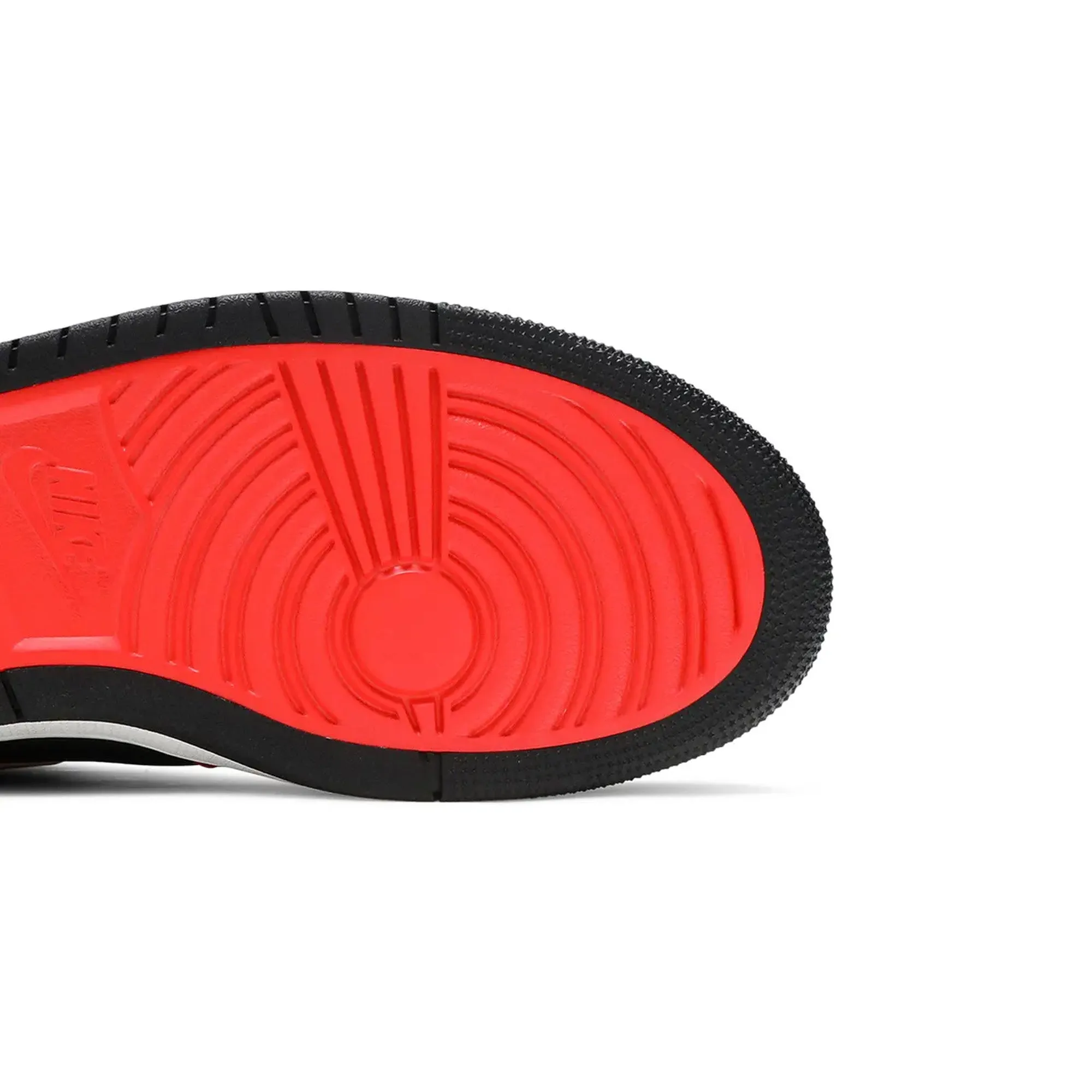 Air Jordan 1 High Zoom CMFT 'Black Chile Red'