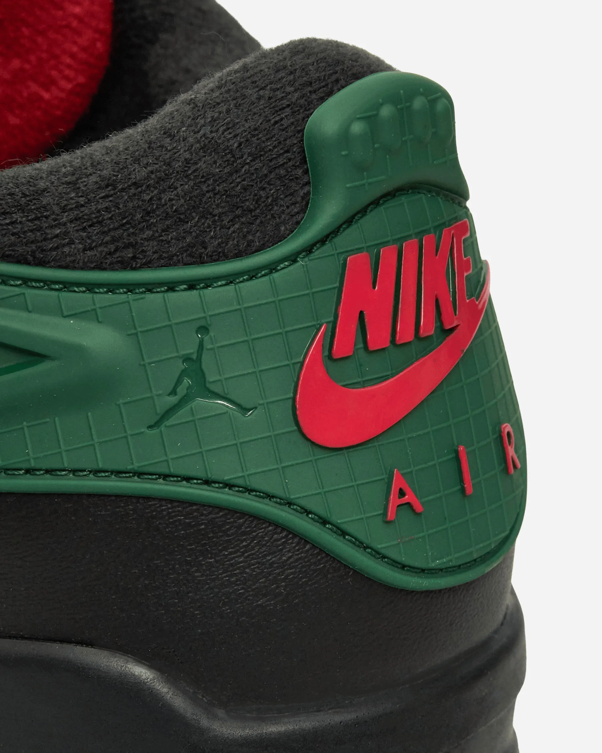 Air Jordan 4 RM Sneakers Black / Gorge Green / Varsity Red