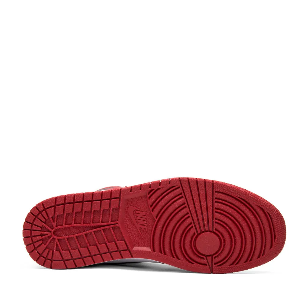 NIKE AIR JORDAN1 HIGH CHICAGO 2015 -