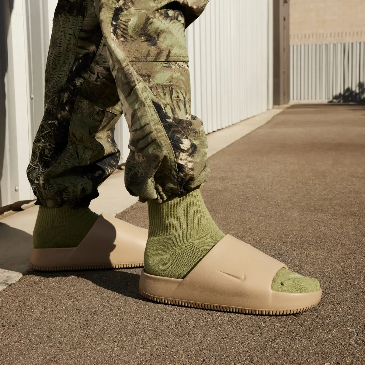 nike Calm Slide - Mens