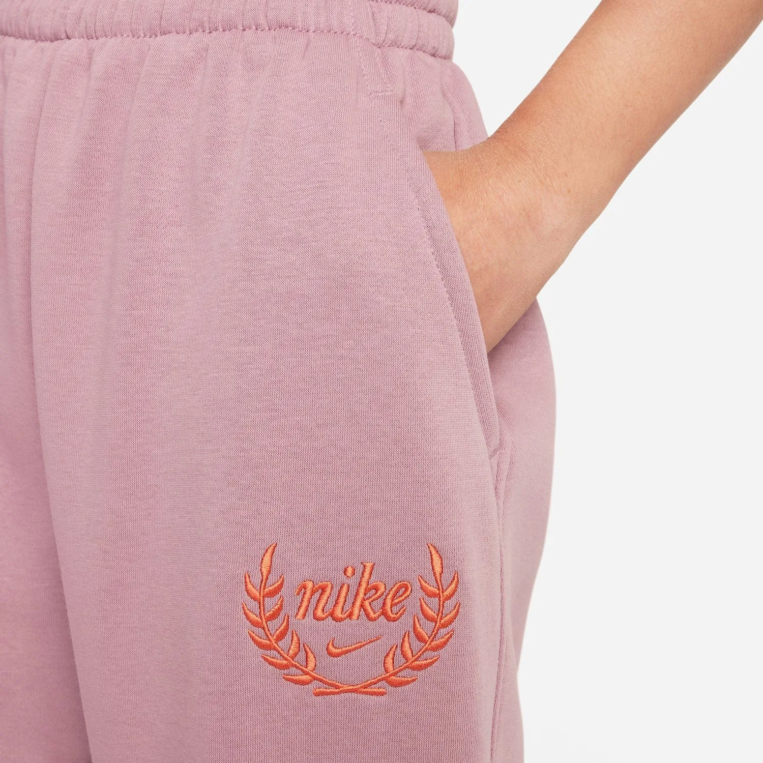 nike Club Fleece Loose Graphic Pant - Youth