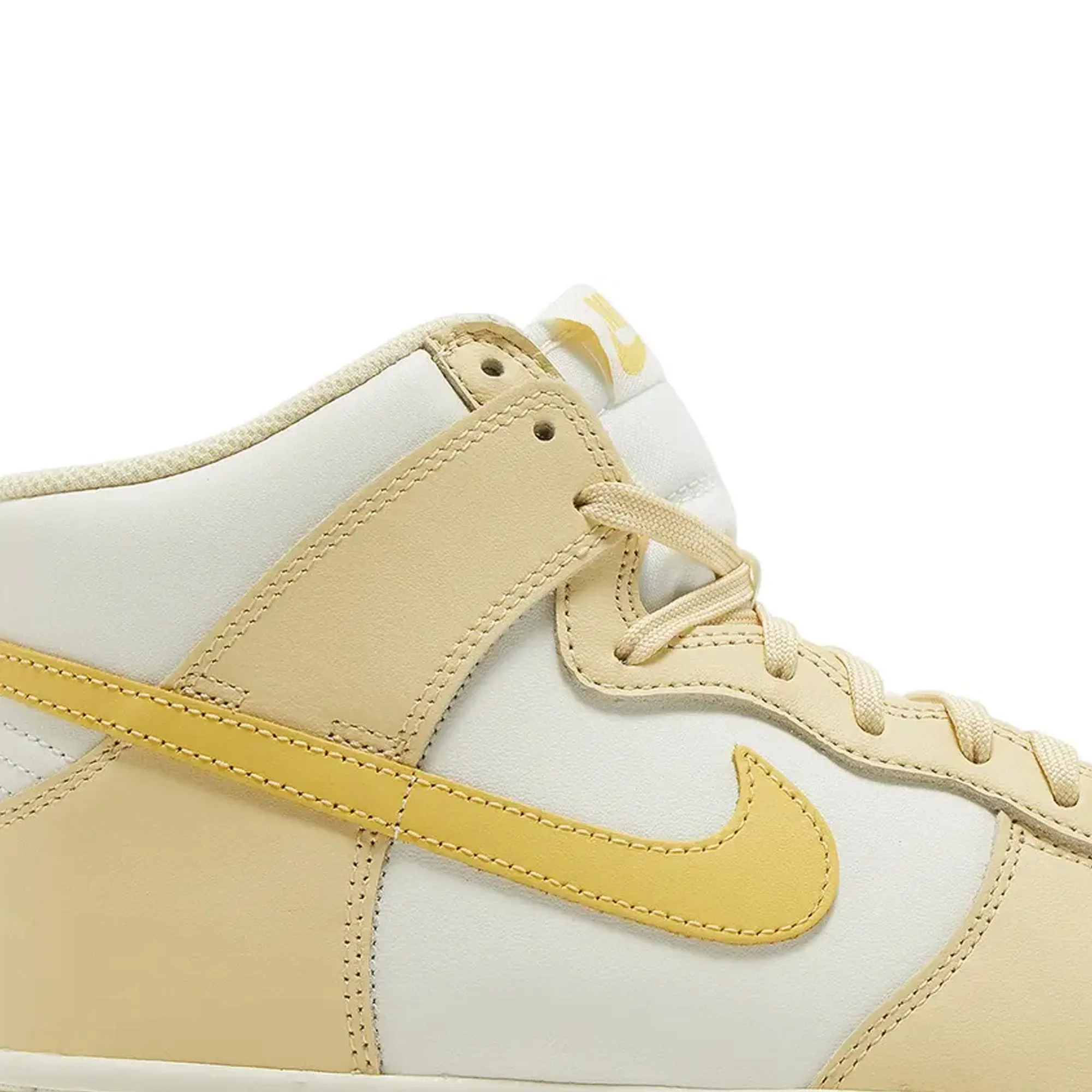 Nike Dunk High 'Pale Vanilla Topaz Gold' Women's (2023)