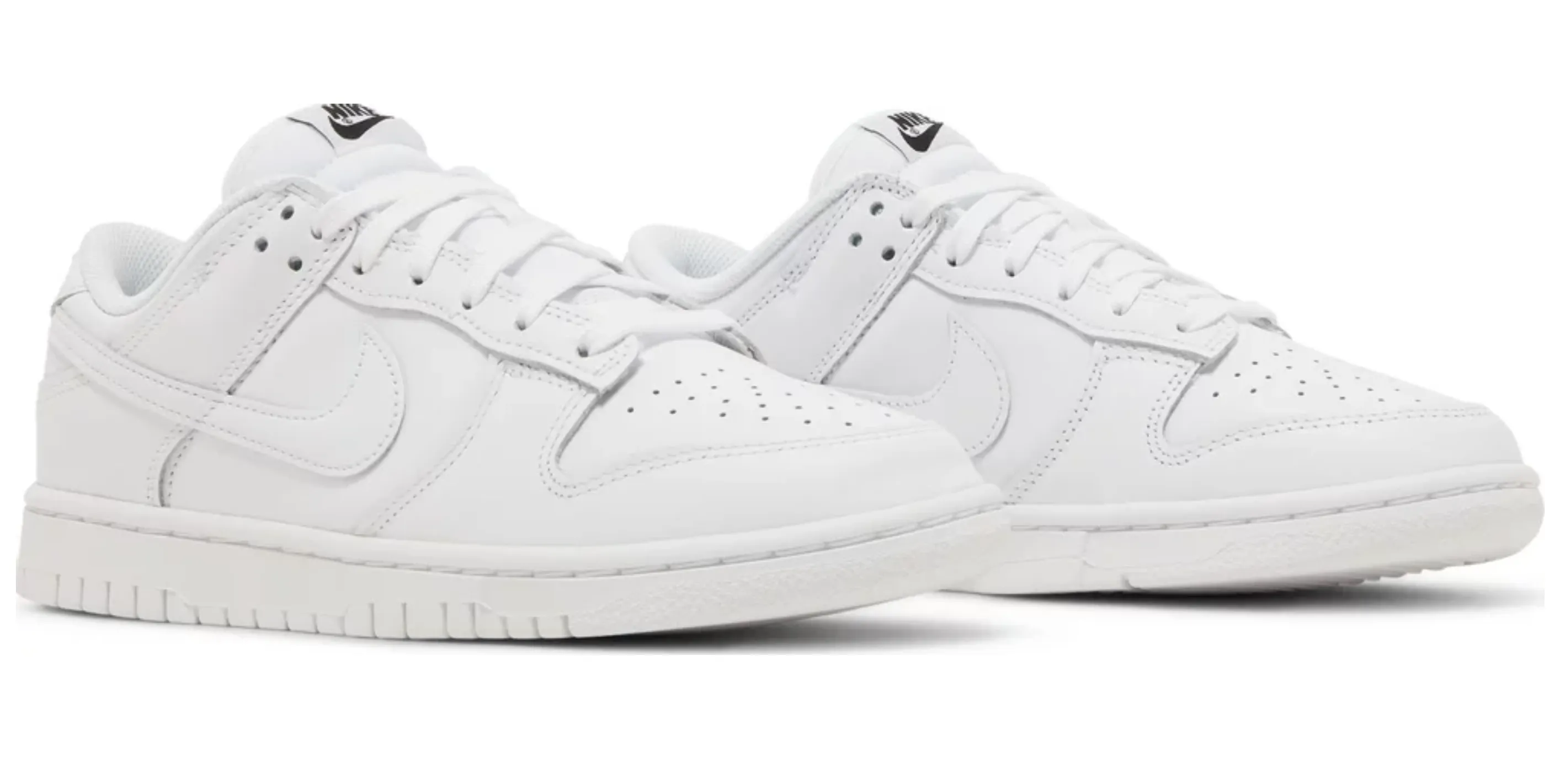 NIKE DUNK LOW TRIPLE WHITE