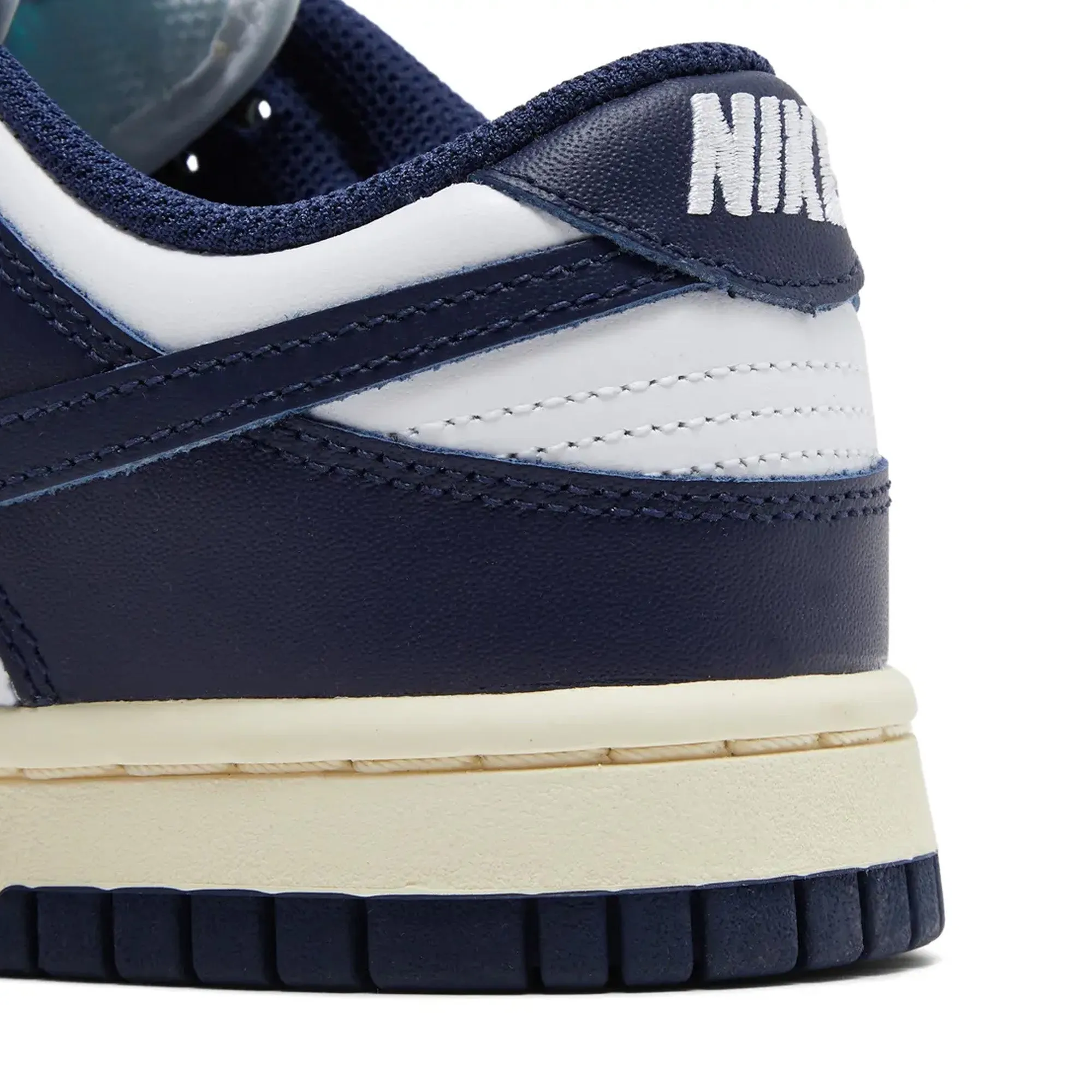 Nike Dunk Low 'Vintage Navy' W (2021)