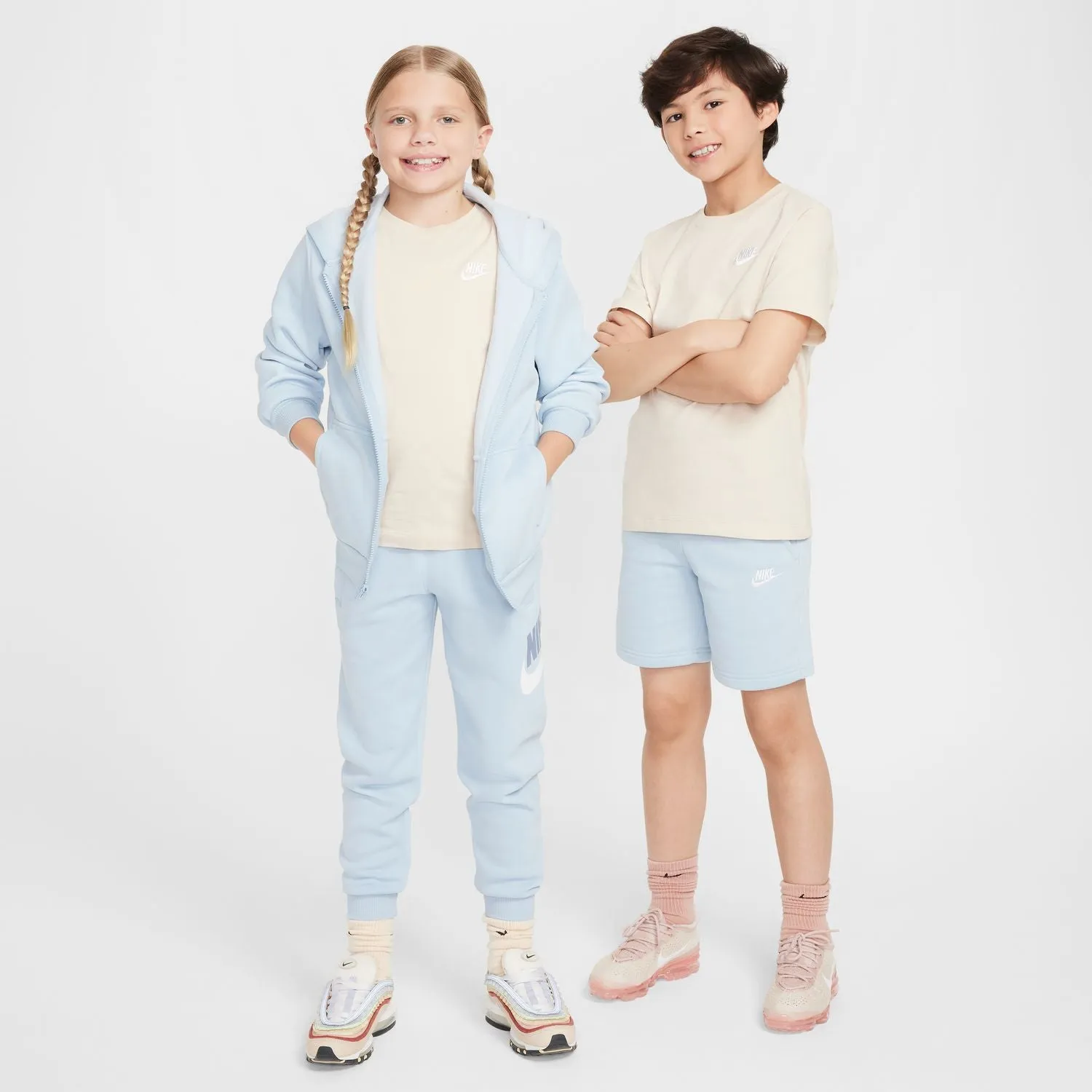 nike Embroidered Futura Tee - Youth