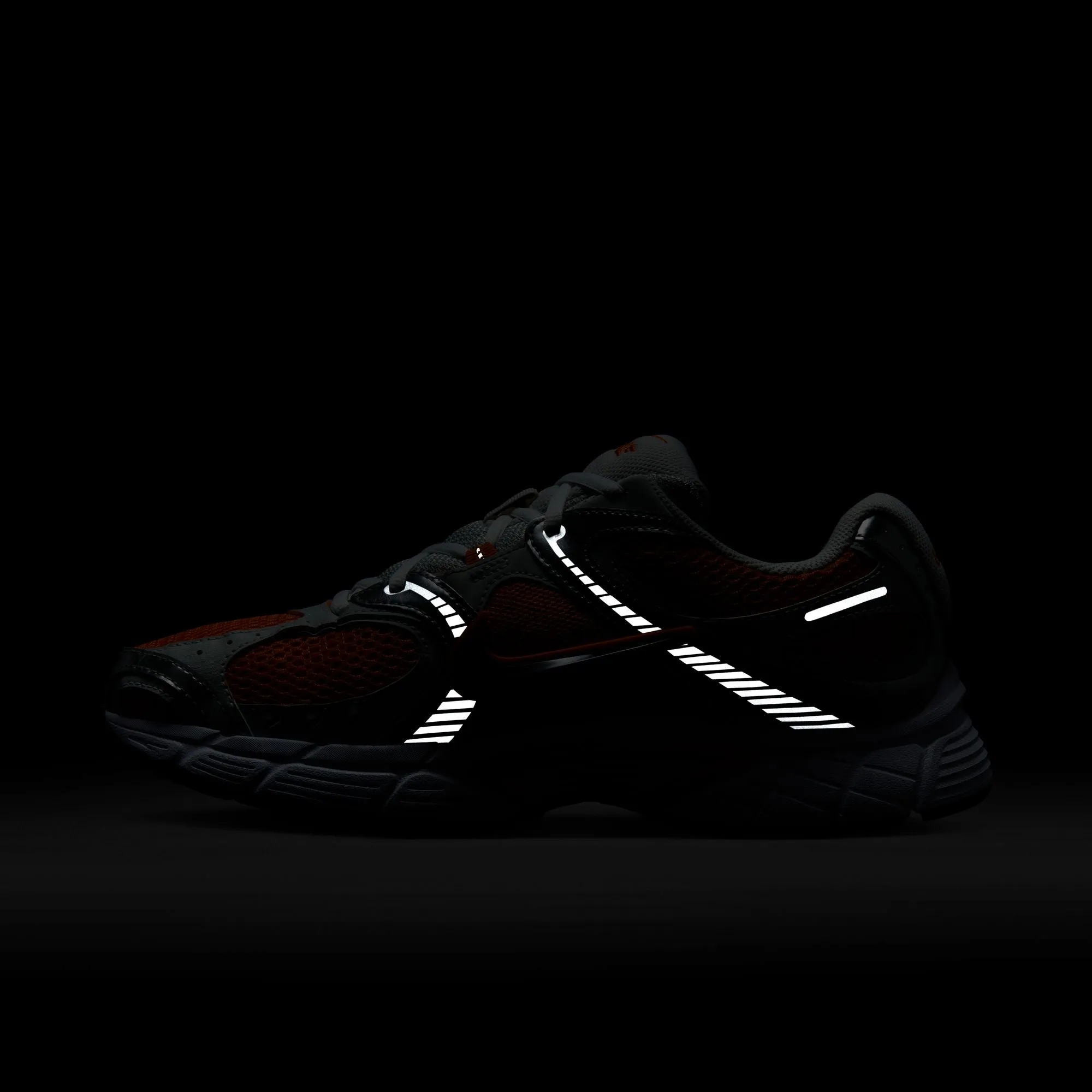 Nike V5 RNR Bright Ceramic/black-photon Dust HJ5228-800
