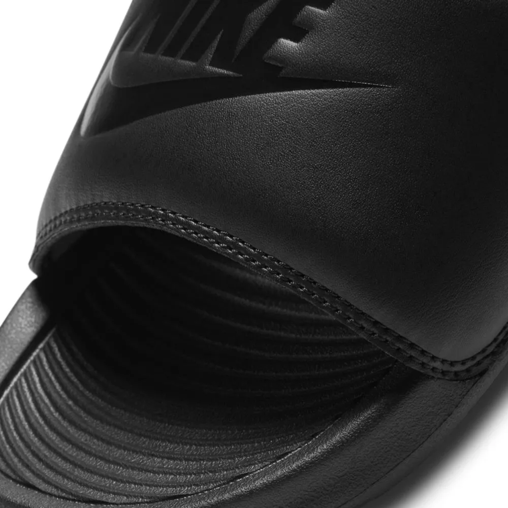 nike Victori One - Womens