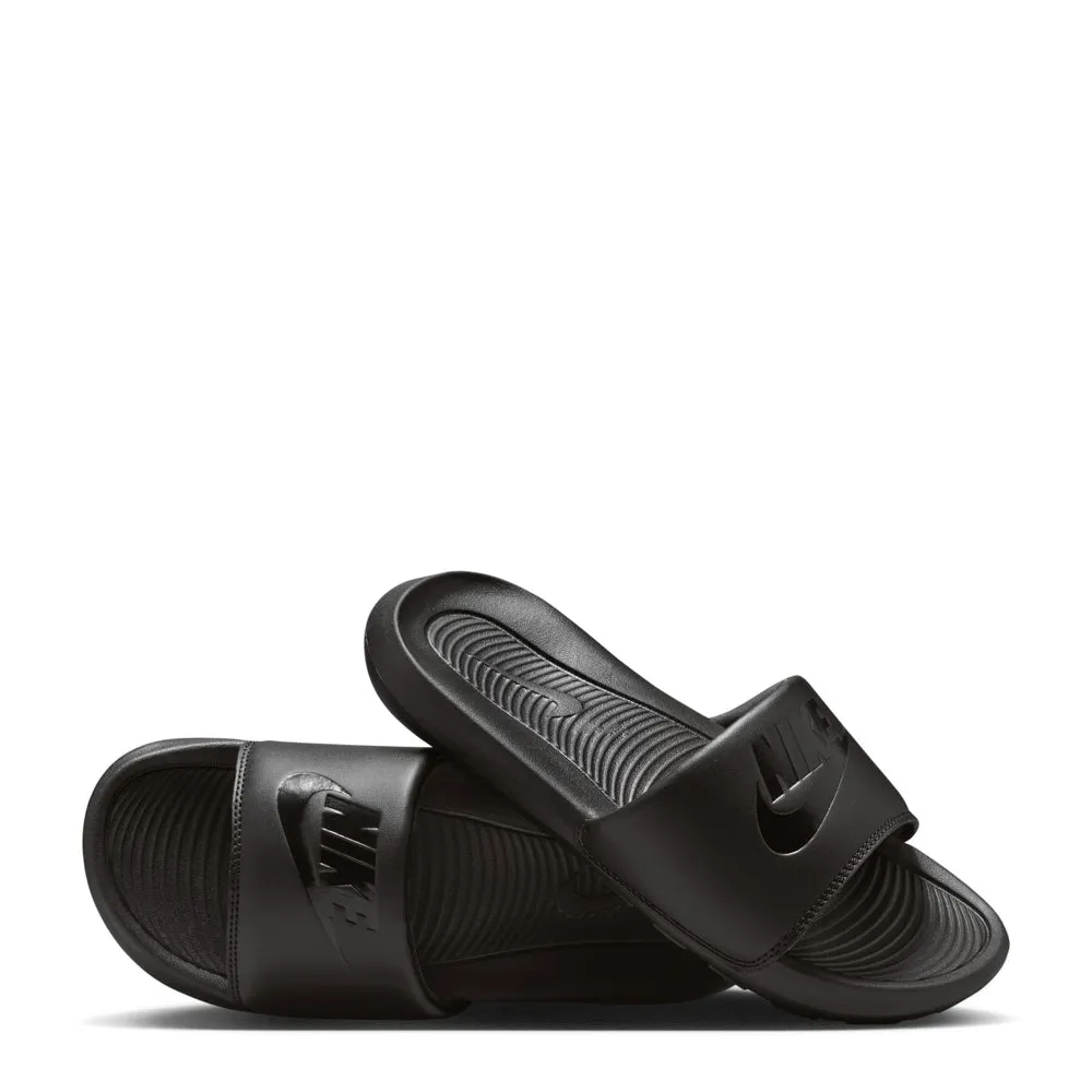nike Victori One - Womens