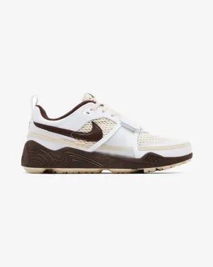 NIKE X TRAVIS SCOTT ZOOM FIELD JAXX LIGHT CHOCOLATE