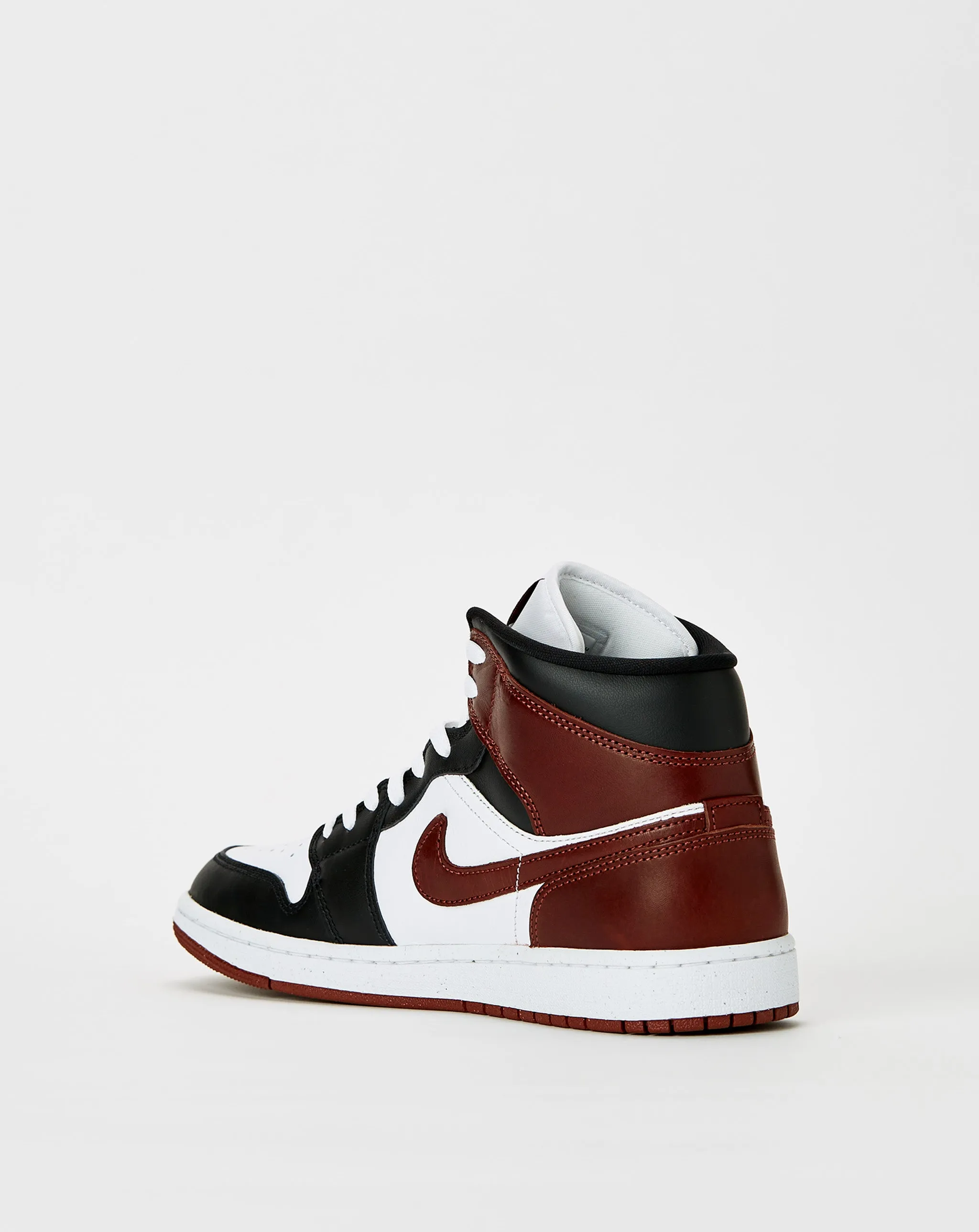 Shoes Air Jordan Air Jordan 1 Mid SE
