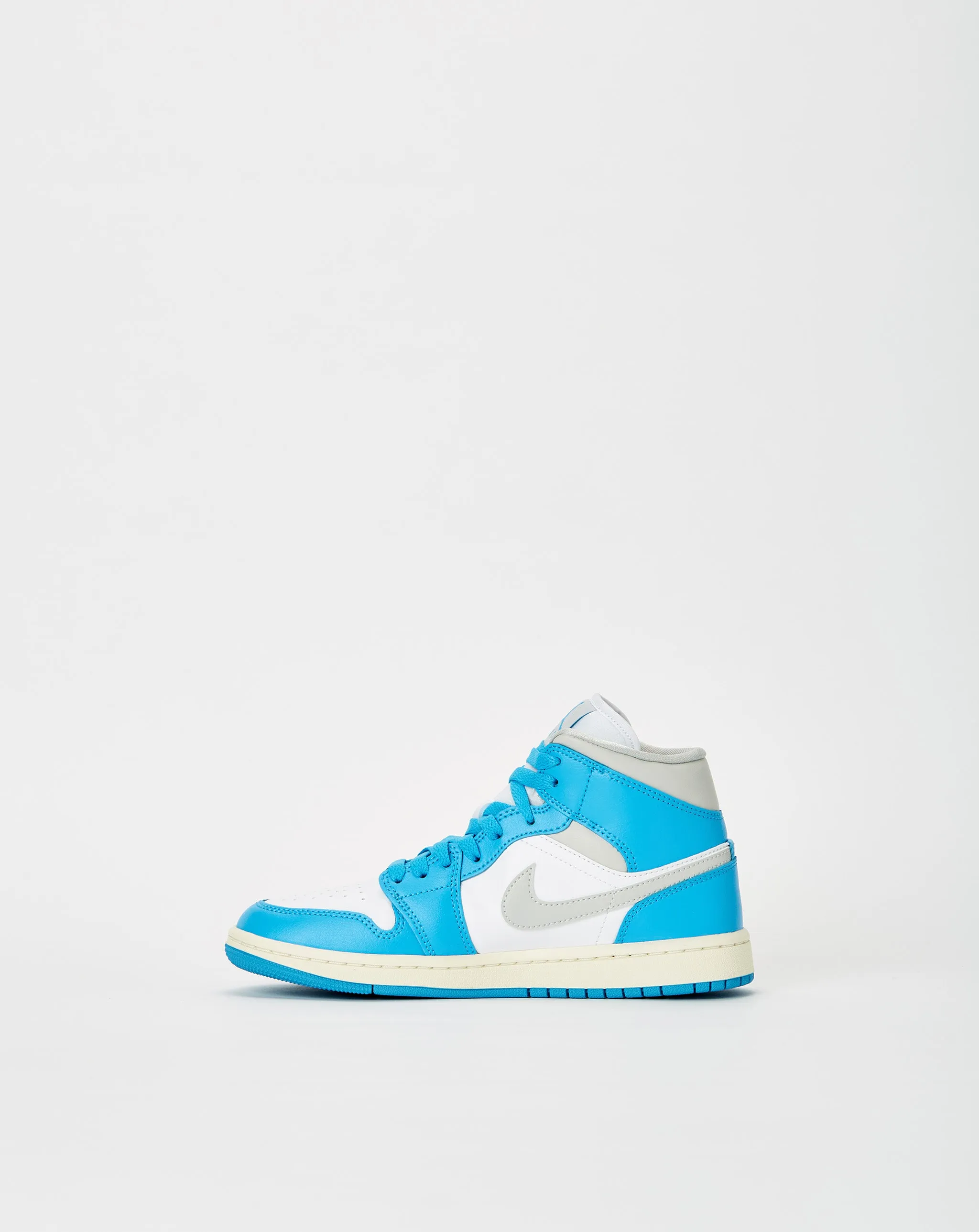 Shoes Air Jordan Women's Air Jordan 1 Mid