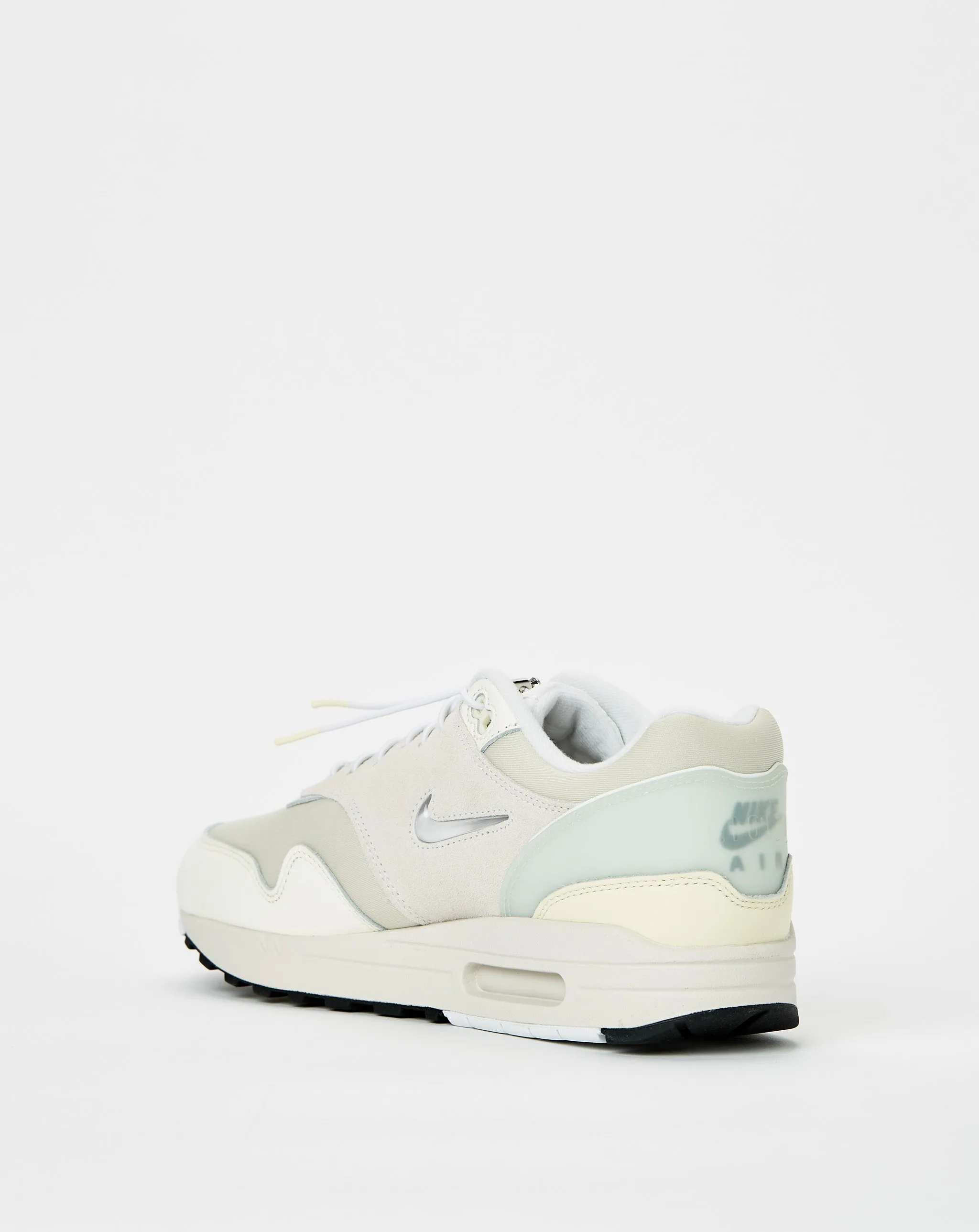 Shoes Nike Air Max 1 Premium