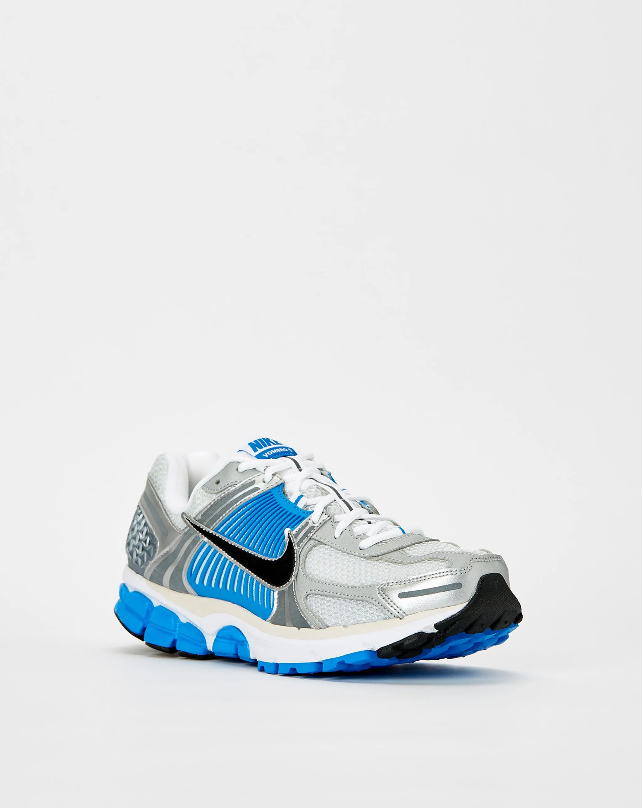 Shoes Nike Zoom Vomero 5