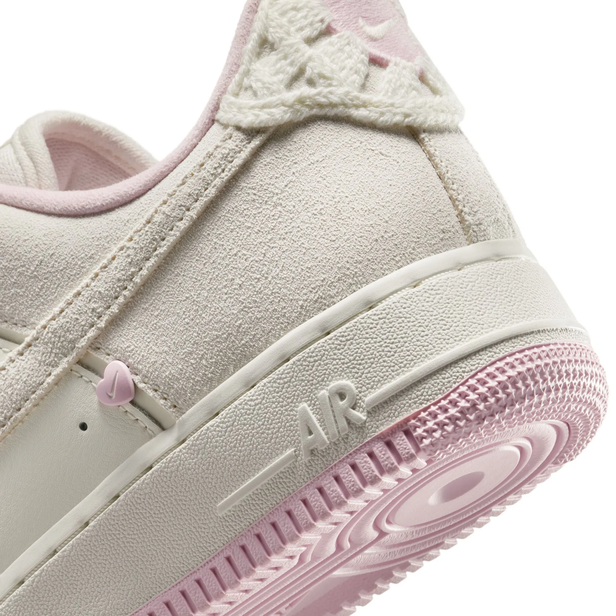 Women's Nike Air Force 1 ??07 LX Sail/Sail-Sail-Pink Foam HV5992-111